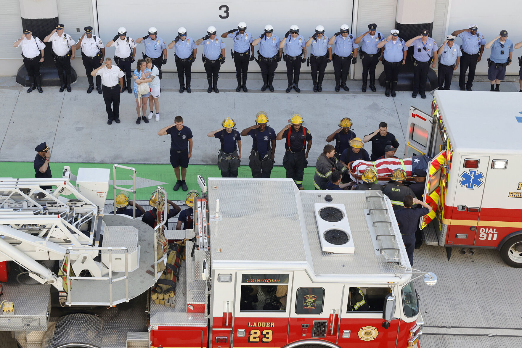 APTOPIX Philadelphia Firefighters Trapped